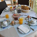 Bed and breakfast Haus Panorama 3*