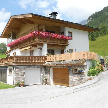 Haus Panorama Oda ve Kahvaltı Steinberg am Rofan