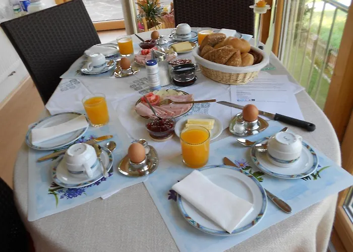 Bed & Breakfast Haus Panorama 3*